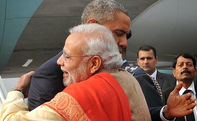 barackObama_NarendrNTRJRaModi_hug_650_af