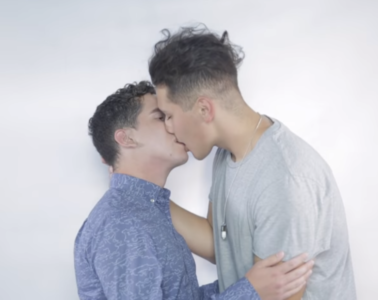 kissing gay men